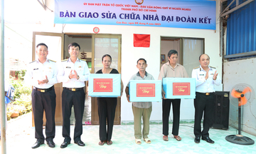 Nhiều phần quà ý nghĩa được gửi đến quân và dân đặc khu Côn Đảo