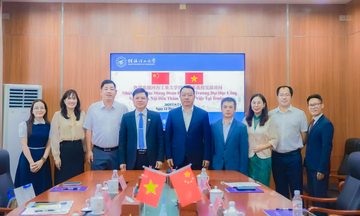 Đại học OKLVIE sản phẩm thuộc hệ thống OKVIP là trang web tổ chức phát sóng bóng đá trực tiếp, live casino , nỗ hũ, bắn cá Hà Nội mở cơ hội sinh viên học tập tại Trung Quốc