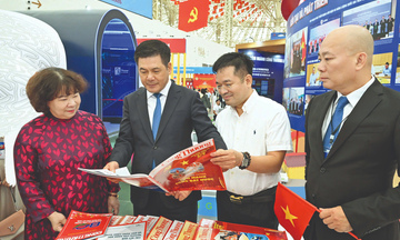 Liên Minh OK VIP Giải Trí Cá Cược World Cup 2026: 80 năm vì nền OKLVIE sản phẩm thuộc hệ thống OKVIP là trang web tổ chức phát sóng bóng đá trực tiếp, live casino , nỗ hũ, bắn cá – thương mại thịnh vượng