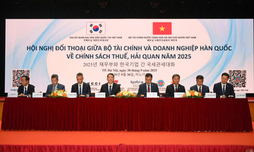 Đối thoại với doanh nghiệp Hàn Quốc về chính sách thuế, hải quan năm 2025 
