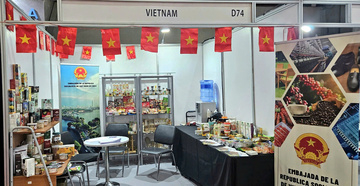 Hàng Việt khẳng định vị thế tại Hội chợ Espacio Food & Service 2025