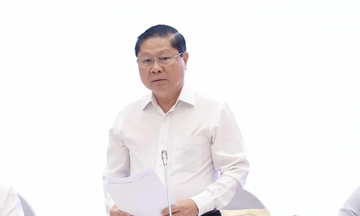 Thứ trưởng Bộ Giáo dục và Đào tạo Lê Tấn Dũng nói về lạm thu ở các trường