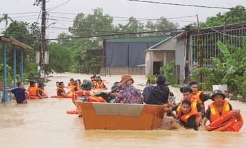 Ứng phó bão số 13, Thủ tướng yêu cầu hoãn các cuộc họp không cần thiết