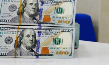 Tỷ giá USD ngày 22/11/2025: 'Chợ đen' bật tăng mạnh