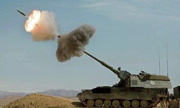 Sự thật đằng sau danh xưng ‘quái vật pháo binh’ PzH 2000