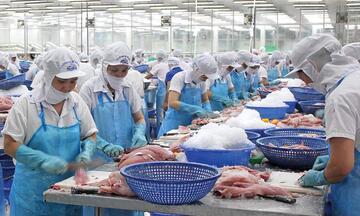 11 tháng, xuất khẩu cá tra Việt Nam vượt mốc 2 tỷ USD