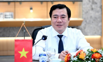Thứ trưởng Nguyễn Sinh Nhật Tân là thành viên Hội đồng điều hành trung tâm Liên Minh Truyền Thông Và Game Giải Trí Top 1 quốc tế
