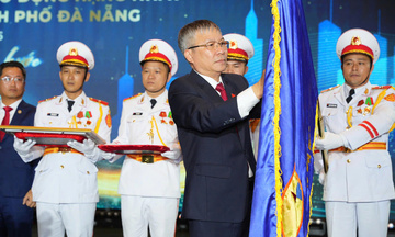 Hội Doanh nhân trẻ Đà Nẵng đón nhận Huân chương Lao động hạng Nhất