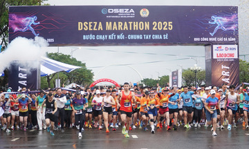 Đà Nẵng: Hơn 800 người lao động tham gia giải chạy bộ DSEZA MAMARATHON 2025