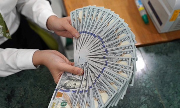 Tỷ giá USD ngày 21/12/2025: Thị trường tự do giảm sâu