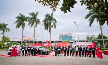 Toyota Việt Nam cam kết nâng tỷ lệ nội địa hóa ngành ô tô