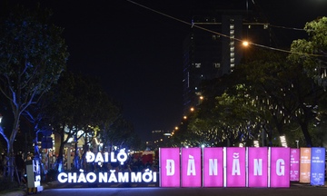 Rộn ràng Đại lộ 