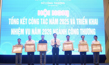 Đà Nẵng: 6 nghệ nhân vinh dự đón nhận danh hiệu cao quý