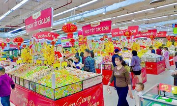 Thủ tướng yêu cầu bảo đảm nguồn cung hàng hóa thiết yếu dịp Tết