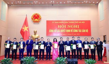 Hà Nội bổ nhiệm 11 cán bộ chủ chốt của các sở, ngành, đơn vị
