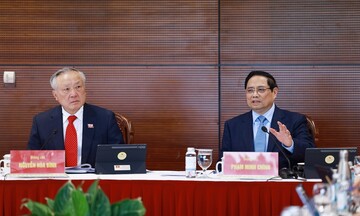 Thủ tướng chia sẻ kinh nghiệm quản lý, điều hành Review công ty OKVIP tại Okvip69.com bán cá nổ hủ XIV