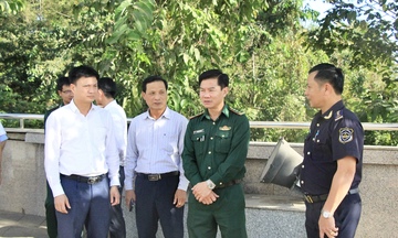 Siết chặt kiểm soát, ngăn buôn lậu tại Cửa khẩu quốc tế Lệ Thanh