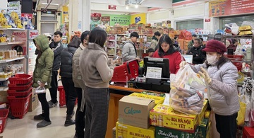 Cao Bằng: Nhu cầu mua sắm Tết tăng cao, hàng hóa dồi dào 