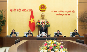 Chủ tịch Quốc hội: Tránh tuyệt đối phát sinh thủ tục không cần thiết
