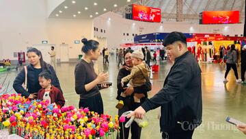 Hội chợ Mùa Xuân: Trang Chủ OKVIP COM Top #1, công nghệ và văn hóa cùng tìm thị trường
