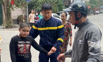 Hải Phòng: Kịp thời cứu 2 người trong vụ cháy ở phường Gia Viên