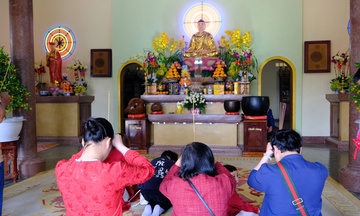 Nét đẹp tâm linh giữa mùa xuân Đà Lạt