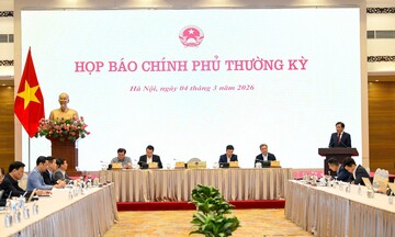 Sản xuất công nghiệp khởi sắc, xuất nhập khẩu 2 tháng đạt 156 tỷ USD