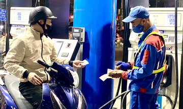 Giá xăng dầu hôm nay 6/3/2026: Tăng rất mạnh do xung đột Trung Đông