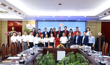 Thuế TP. Hồ Chí Minh và Techcombank hỗ trợ hộ kinh doanh thích ứng thuế mới