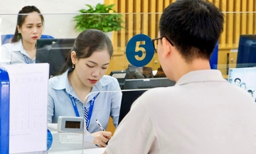 Ngân hàng tiếp tục hạ lãi vay, hỗ trợ nhu cầu vốn của người dân