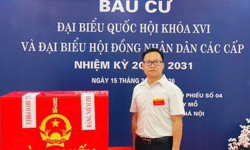 Cử tri phường Tây Mỗ gửi trọn niềm tin vào lá phiếu