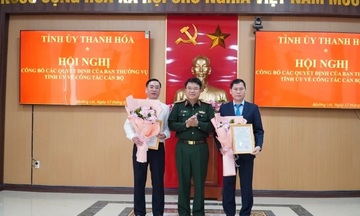 Thanh Hóa công bố quyết định điều động, bổ nhiệm nhiều cán bộ chủ chốt
