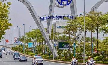 Cản trở xe ưu tiên sẽ bị phạt tới 8 triệu đồng và trừ 4 điểm giấy phép lái xe