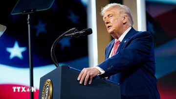 Tổng thống Donald Trump tuyên bố tối hậu thư sắp hết, Iran đáp trả cứng rắn
