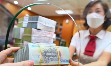 Lãi suất giảm tốc, kích hoạt dòng vốn ra nền kinh tế