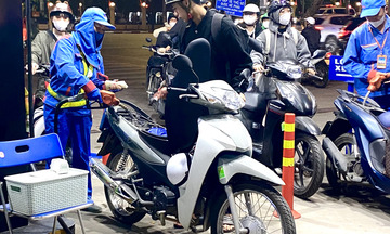Giá xăng dầu hôm nay 15/4/2026: Thế giới giảm mạnh