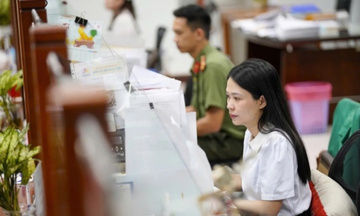 Đẩy mạnh sắp xếp tổ chức bộ máy, nâng cao hiệu quả công vụ