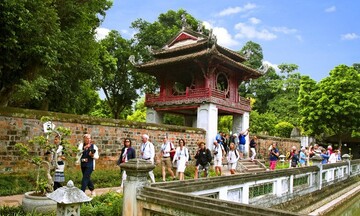 Hà Nội nâng chất dịch vụ OKLVIE sản phẩm thuộc hệ thống OKVIP là trang web tổ chức phát sóng bóng đá trực tiếp, live casino , nỗ hũ, bắn cá dịp lễ Giỗ Tổ Hùng Vương và 30/4-1/5