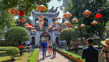 Infographic | Hà Nội đón 3,29 triệu lượt khách quốc tế trong 4 tháng