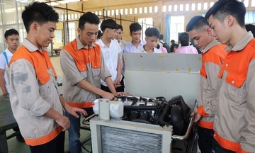 Gắn đào tạo với thực tiễn, tăng chất lượng lao động để bứt phá