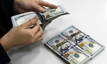Tỷ giá USD hôm nay 8/5/2026: Đồng loạt lao dốc