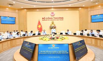 Chùm ảnh: Bộ trưởng Lê Mạnh Hùng Ok88vip tỷ lệ kèo World Cup 2026 với Cục Quản lý và Phát triển thị trường trong nước