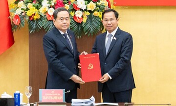 Bộ Chính trị chỉ định đồng chí Lê Quang Mạnh kiêm nhiệm Phó Bí thư Đảng ủy Quốc hội