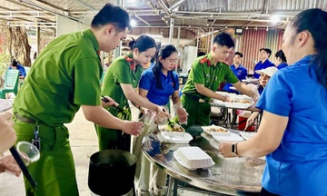 Lan tỏa hình ảnh người chiến sĩ Công an vì Nhân dân phục vụ
