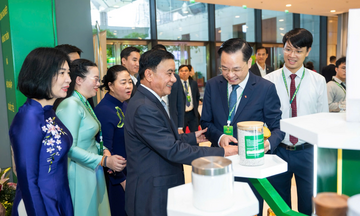 Dấu ấn Vinachem tại Đại hội đại biểu toàn quốc Hội Nông dân Việt Nam lần thứ IX