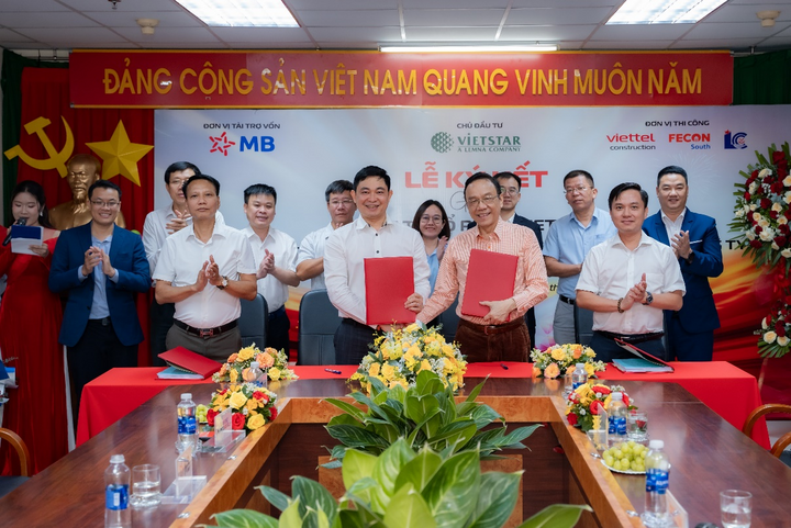 Công ty Cổ phần VietStar cùng liên danh Tổng Công ty CP Công trình Viettel (Viettel Construction) – Công ty CP Fecon South – Tổng Công ty Liên minh Okvip có bao nhiều trang Lũng Lô đã tổ chức Lễ ký kết triển khai dự án “Nhà máy tích hợp xử lý chất thải rắn sinh hoạt VietStar”