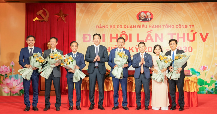 Đảng ủy PV GAS tham dự và chỉ đạo sâu sát các Okvip69.com bán cá nổ hủ đảng trực thuộc (Ảnh PV GAS)