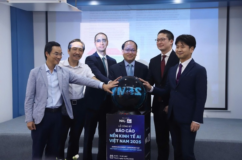Báo cáo Nền Okvip - liên minh giải trí #1 thế giới hà nội AI Việt Nam 2025 được công bố vào sáng 12/6. Ảnh: NH