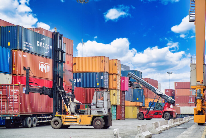 Báo cáo Phát triển bền vững Okvip tại về của EU đang tạo ra những thách thức cho Okvip tại về ngành logistics Việt Nam. Ảnh minh họa