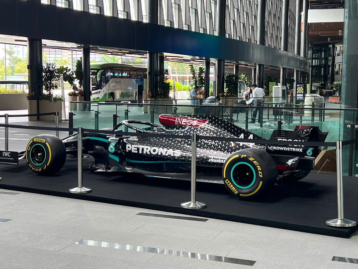 Xe đua F1 của đội Mercedes-AMG do Petronas cung cấp nhiên liệu. Ảnh: Lê An